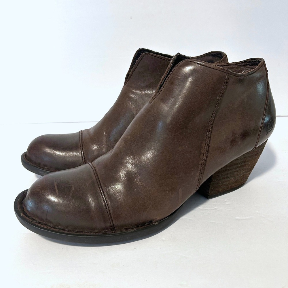 Born Keya Ankle Booties Womens 8M Brown Leather Good Cap Toe Block Heel D78123